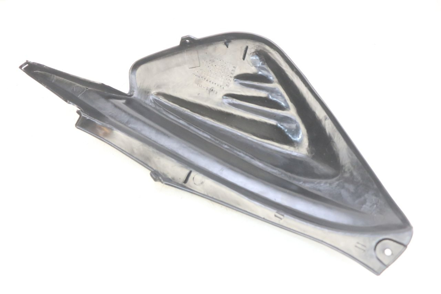 photo de RECHTER HINTERER KOTFLÜGEL MBK BOOSTER NEXT GENERATION 50 (1995 - 1998) - Alternative Perspektive