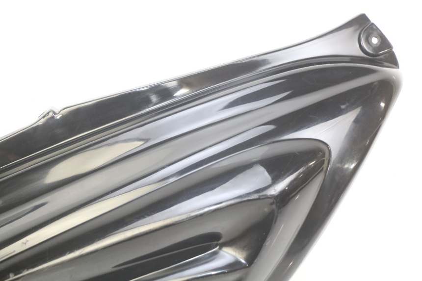 photo de RECHTER HINTERER KOTFLÜGEL MBK BOOSTER NEXT GENERATION 50 (1995 - 1998) - Oberflächenzustand und Material