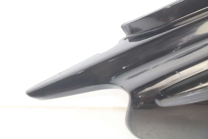 photo de RECHTER HINTERER KOTFLÜGEL MBK BOOSTER NEXT GENERATION 50 (1995 - 1998) - Kennzeichnungen und Originalreferenzen