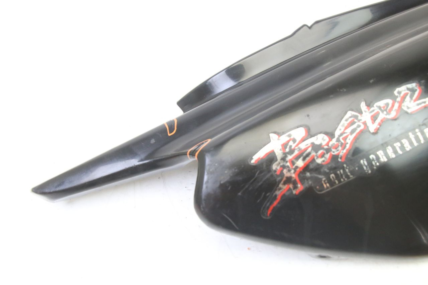 photo de RECHTER HINTERER KOTFLÜGEL MBK BOOSTER NEXT GENERATION 50 (1995 - 1998) - Zoom auf Gebrauchszustand