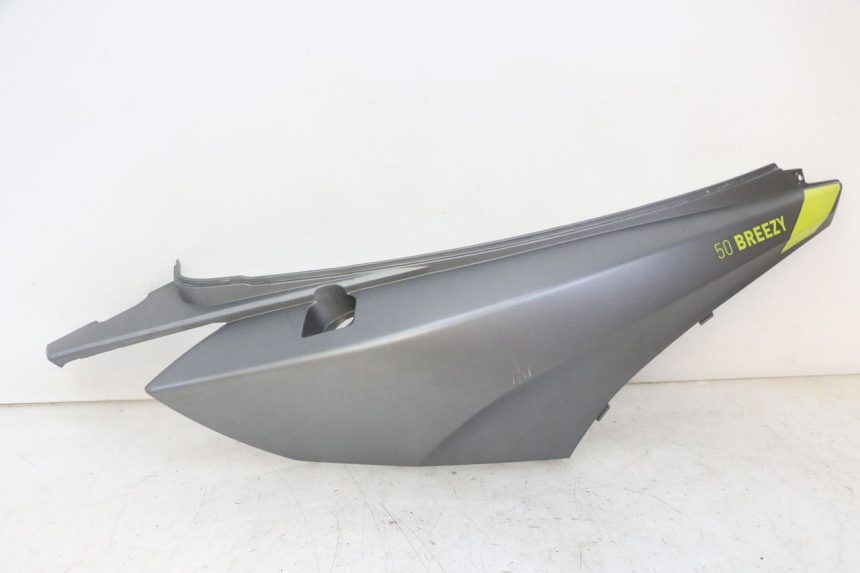 photo de VERKLEIDUNG HINTEN RECHTS MOTRON BREEZY 4T 50 (2021 - 2025) - Hauptansicht