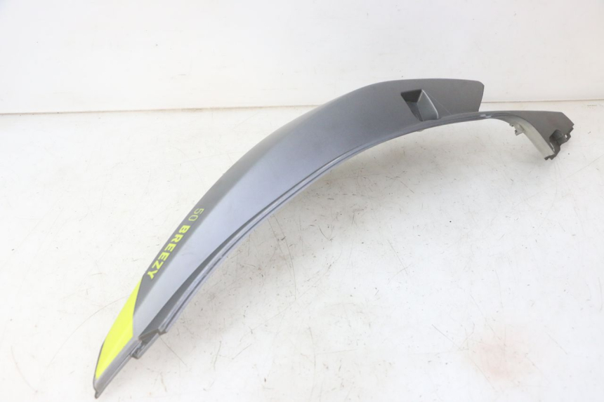 photo de VERKLEIDUNG HINTEN RECHTS MOTRON BREEZY 4T 50 (2021 - 2025) - Details der Befestigungspunkte