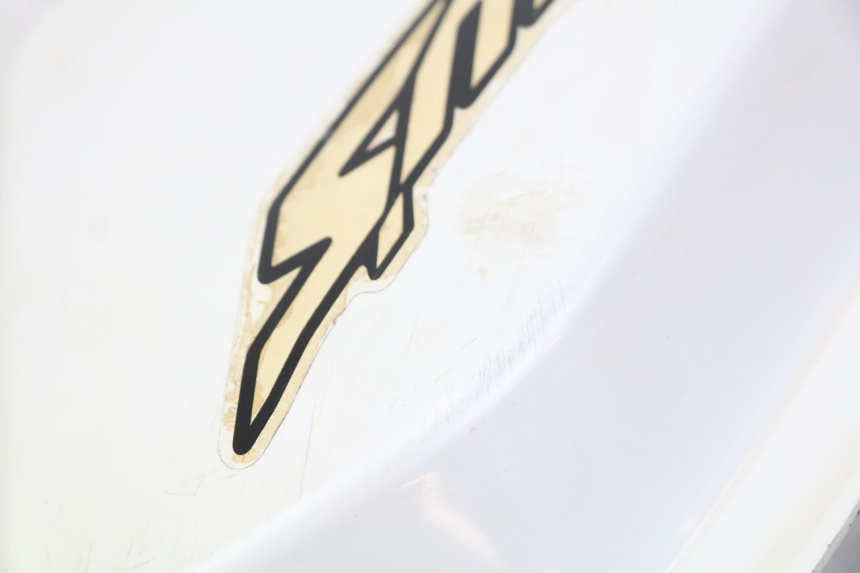 photo de RECHTER HINTERER KOTFLÜGEL YAMAHA BW'S BWS 125 (2010 - 2013) - Zoom auf Gebrauchszustand