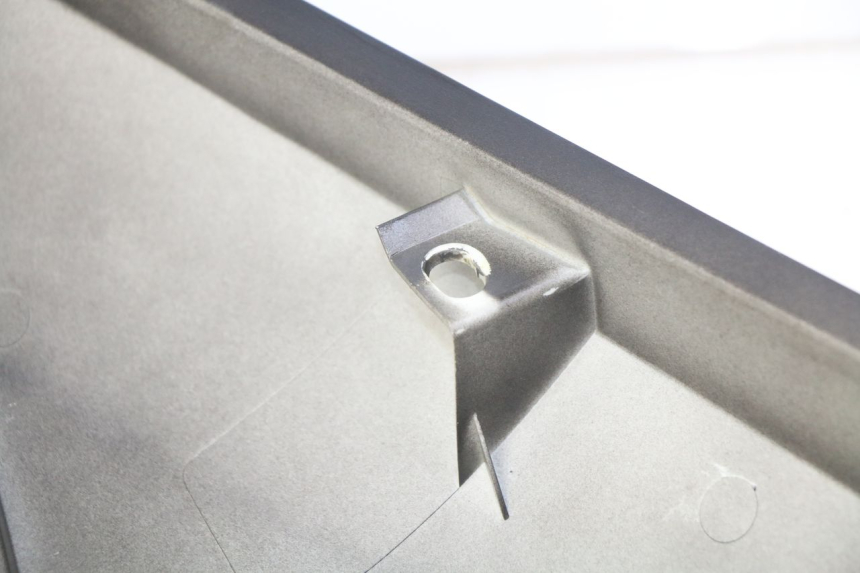 photo de RECHTER HINTERER KOTFLÜGEL PEUGEOT CITYSTAR 2T 50 (2018 - 2021) - Alternative Perspektive