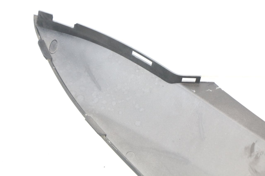 photo de VERKLEIDUNG HINTEN RECHTS KYMCO DINK 4T 50 (2007 - 2018) - Technische Nahaufnahme