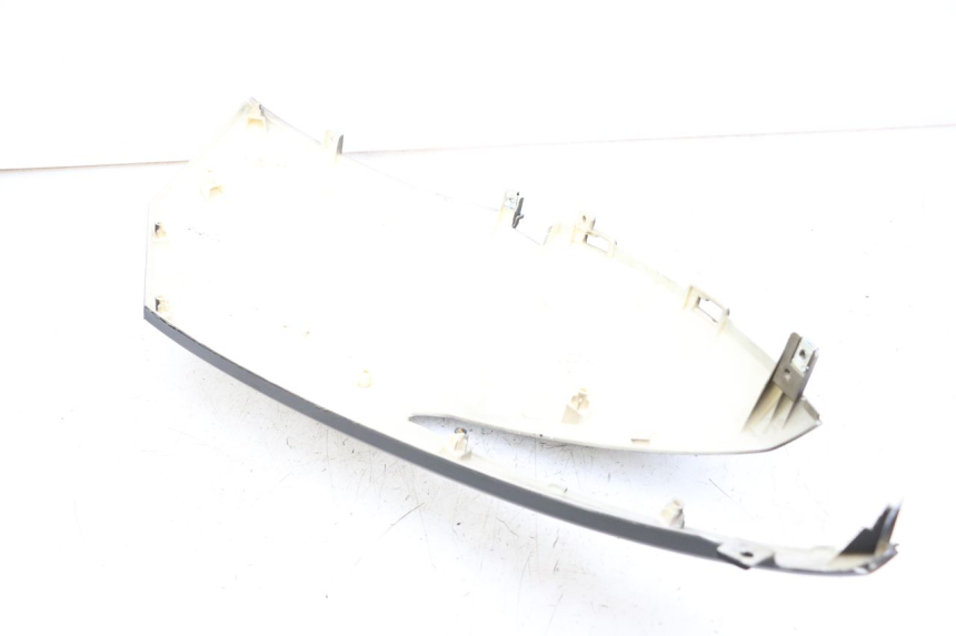 photo de VERKLEIDUNG HINTEN RECHTS WAYSCRAL E-START 1 (2018 - 2022) - Technische Nahaufnahme