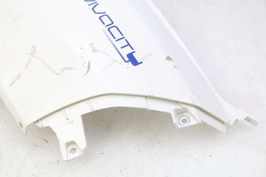 photo de RECHTER HINTERER KOTFLÜGEL PEUGEOT E-VIVACITY 1 (2012 - 2018) - Oberflächenzustand und Material