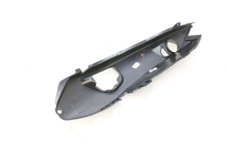photo de RECHTS HINTERER SEITENVERKLEIDUNG KAWASAKI ER-6 ER6 F ABS 650 (2012 - 2016) - Technische Nahaufnahme