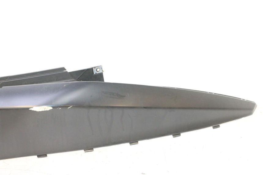 photo de VERKLEIDUNG HINTEN RECHTS JM MOTORS F45i 4T 50 (2020 - 2023) - Zoom auf Gebrauchszustand