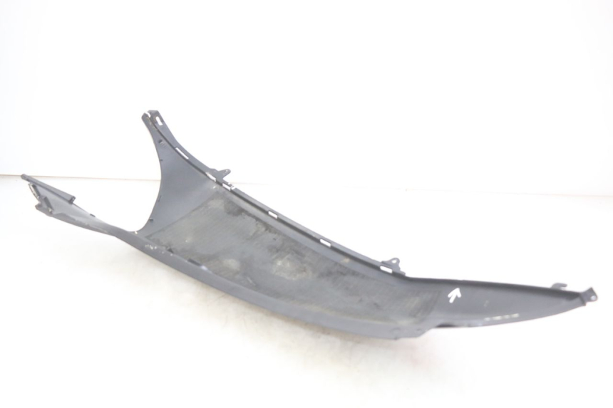 photo de RECHTER HINTERER KOTFLÜGEL HONDA FES PANTHEON 2T 125 (1998 - 2002) - Detailansicht des Bauteils