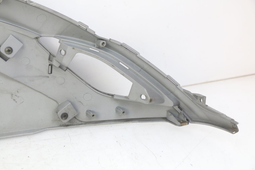 photo de RECHTER HINTERER KOTFLÜGEL SYM FIDDLE 3 III 125 (2014 - 2020) - Technische Nahaufnahme