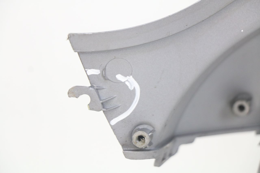 photo de RECHTER HINTERER KOTFLÜGEL SYM FIDDLE 3 III 125 (2014 - 2020) - Geprüftes Gebrauchtteil