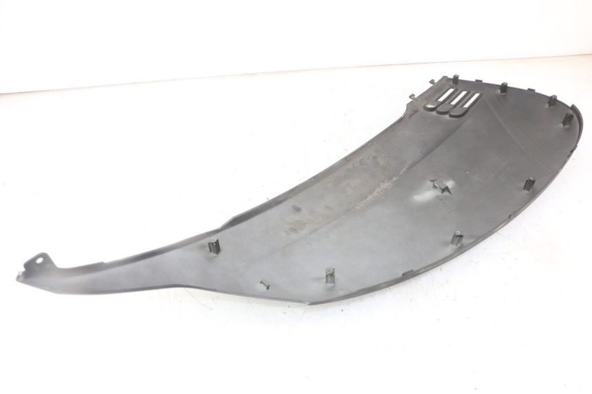 photo de VERKLEIDUNG HINTEN RECHTS SYM FIDDLE 3 III 50 (2014 - 2020) - Technische Nahaufnahme