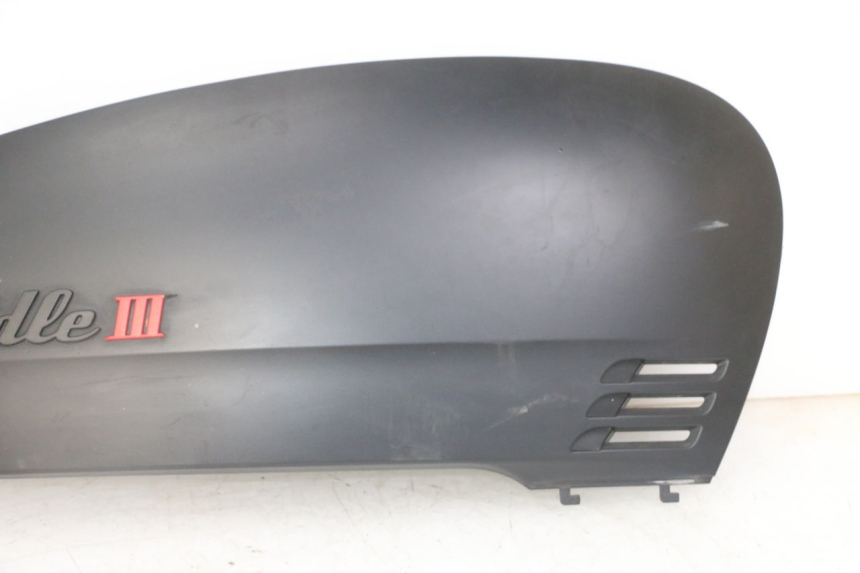 photo de VERKLEIDUNG HINTEN RECHTS SYM FIDDLE 3 III 50 (2014 - 2020) - Geprüftes Gebrauchtteil