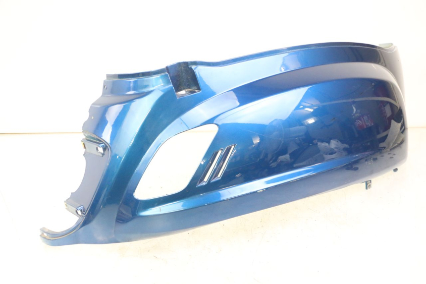 photo de VERKLEIDUNG HINTEN RECHTS SYM FIDDLE 125 (2008 - 2010) - Details der Befestigungspunkte