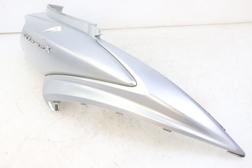 photo de VERKLEIDUNG HINTEN RECHTS MBK FLAME X 125 (2007 - 2016) - Zoom auf Gebrauchszustand