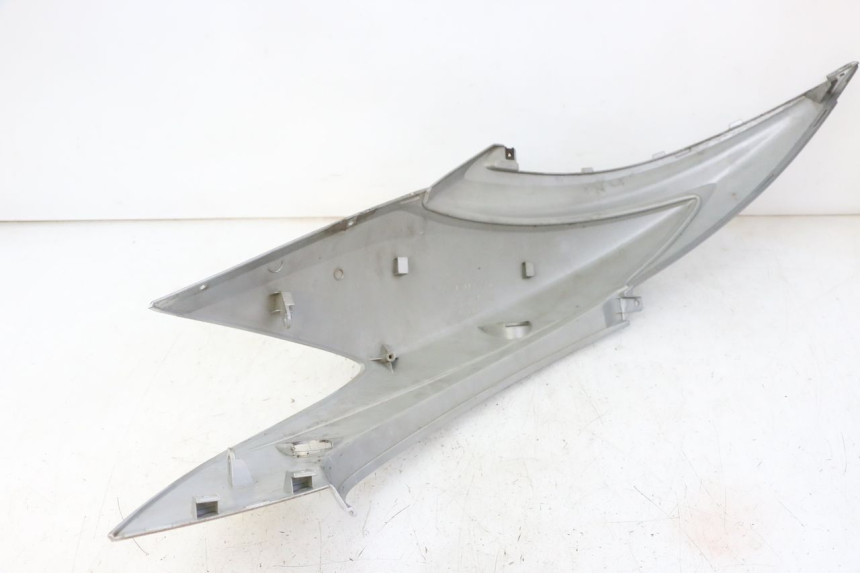 photo de VERKLEIDUNG HINTEN RECHTS MBK FLAME X 125 (2007 - 2016) - Kennzeichnungen und Originalreferenzen