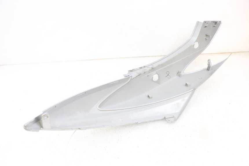 photo de VERKLEIDUNG HINTEN RECHTS MBK FLAME X 125 (2007 - 2016) - Detailansicht des Bauteils