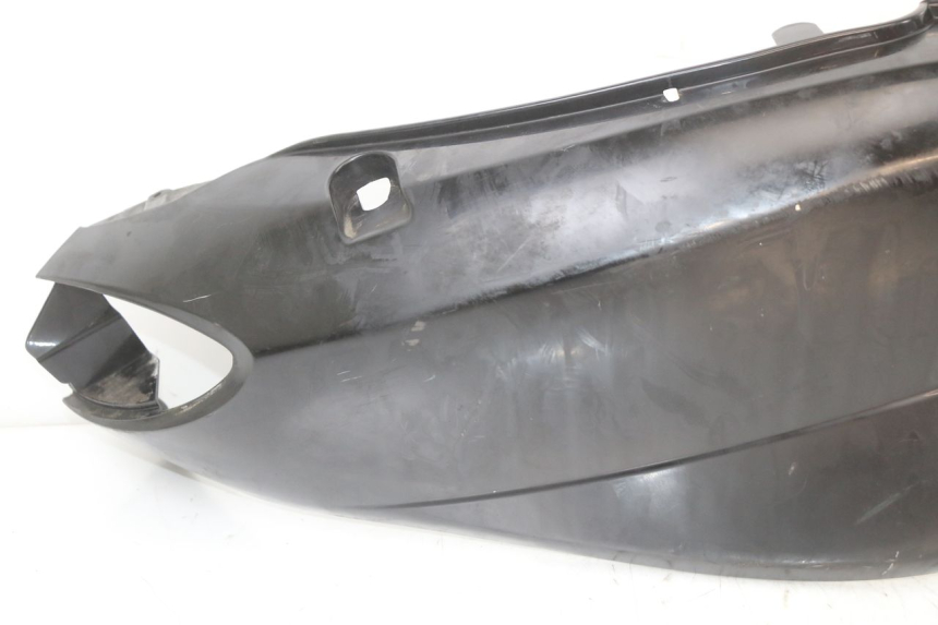 photo de VERKLEIDUNG HINTEN RECHTS PIAGGIO FLY 2T 50 (2004 - 2017) - Detailansicht des Bauteils