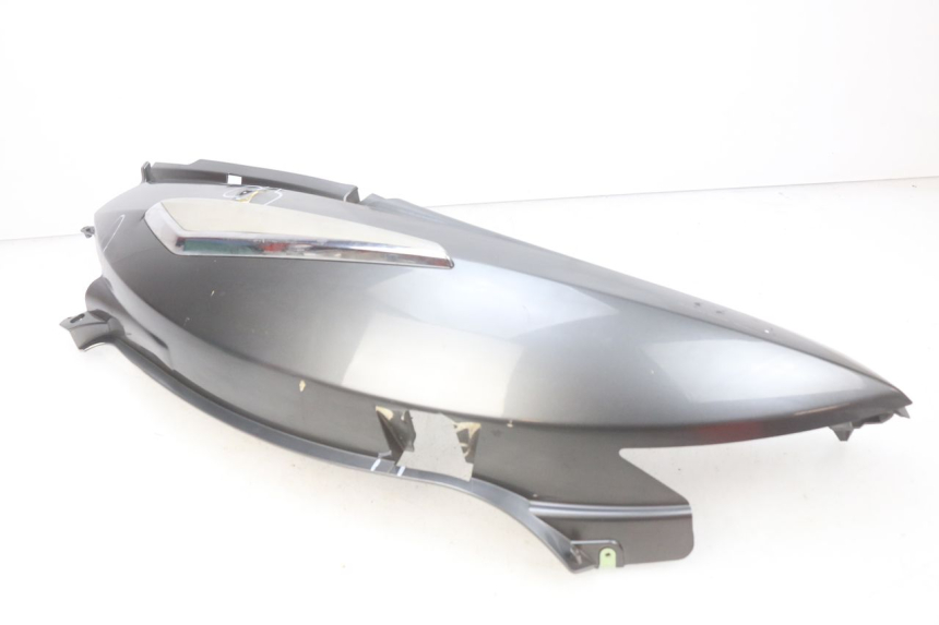 photo de RECHTER HINTERER KOTFLÜGEL PEUGEOT GEOPOLIS 400 (2007 - 2013) - Gesamtansicht des Produkts