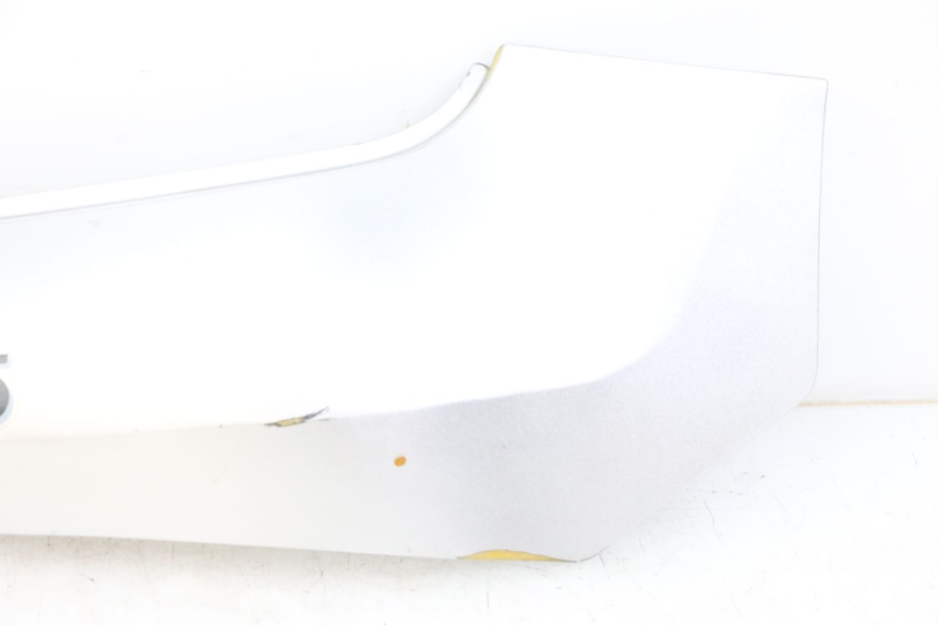 photo de VERKLEIDUNG HINTEN RECHTS HYOSUNG GF 125 (2001 - 2005) - Technische Nahaufnahme