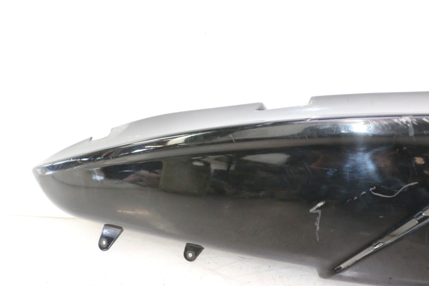 photo de VERKLEIDUNG HINTEN RECHTS GILERA GP 800 (2007 - 2013) - Gesamtansicht des Produkts