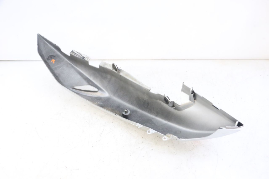 photo de VERKLEIDUNG HINTEN RECHTS SUZUKI GS GSE 500 (2001 - 2003) - Zoom auf Gebrauchszustand