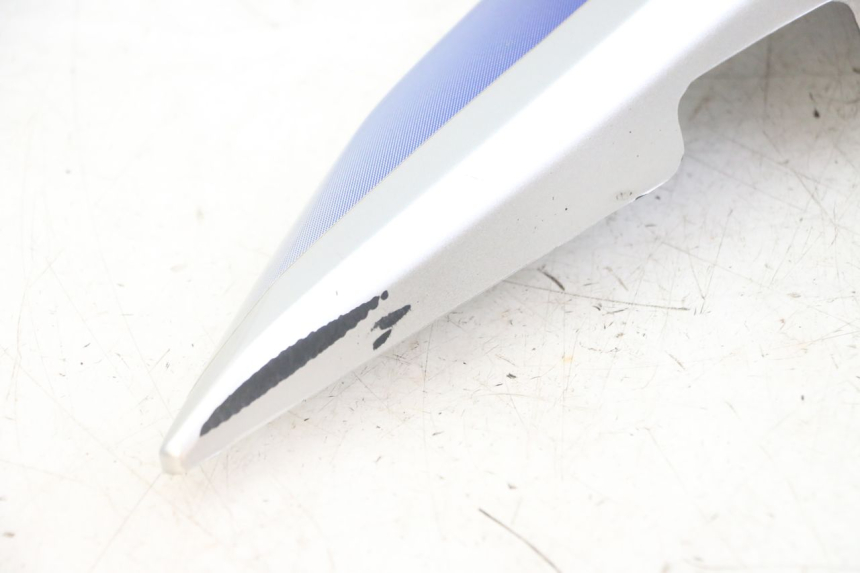 photo de VERKLEIDUNG HINTEN RECHTS SUZUKI GS GSE 500 (2001 - 2003) - Details der Befestigungspunkte