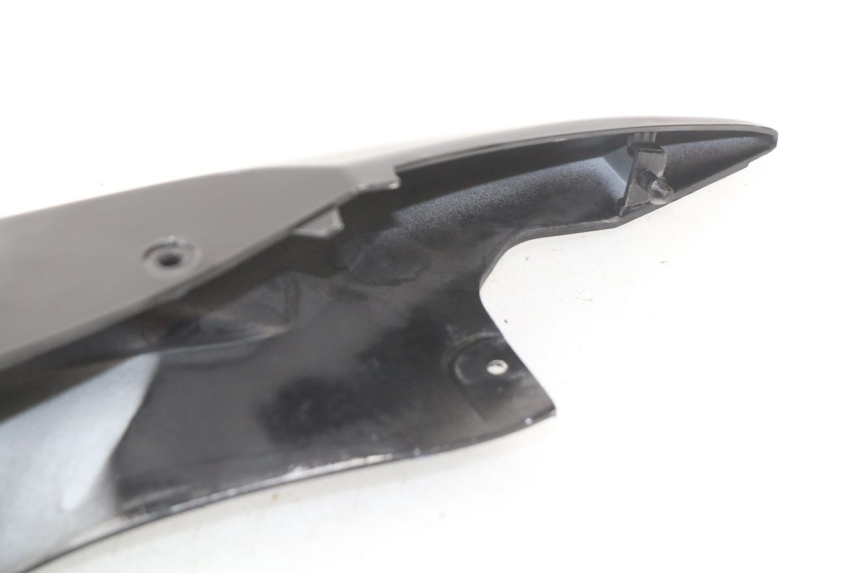 photo de VERKLEIDUNG HINTEN RECHTS SUZUKI GSX-R GSXR 750 (2011 - 2016) - Details der Befestigungspunkte