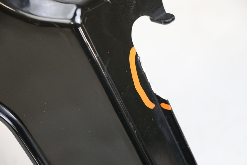 photo de VERKLEIDUNG HINTEN RECHTS HYOSUNG GTR 125 (2006 - 2008) - Gesamtansicht des Produkts