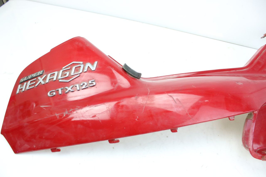 photo de RECHTER HINTERER KOTFLÜGEL PIAGGIO HEXAGON 2T 125 (1994 - 1998) - Alternative Perspektive