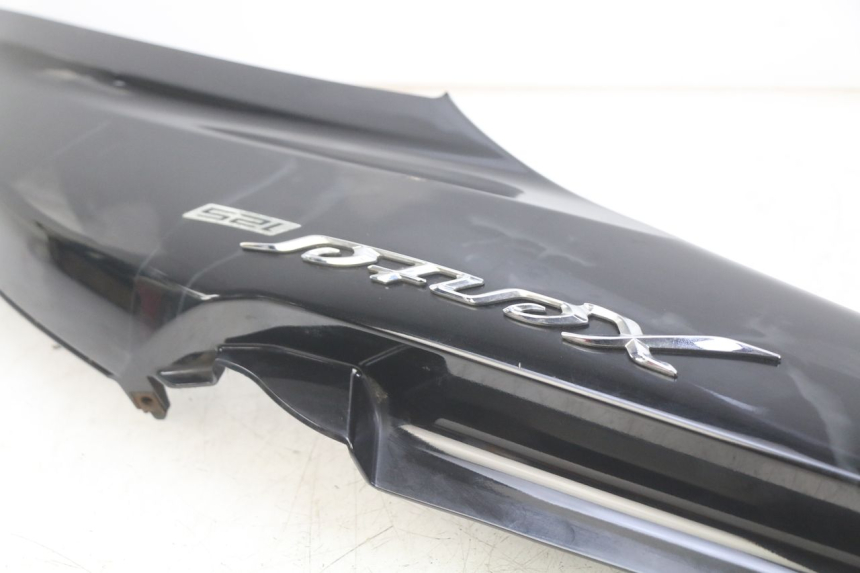 photo de RECHTER HINTERER KOTFLÜGEL YAMAHA HW XENTER 125 (2011 - 2017) - Weitere Ansicht des Artikels