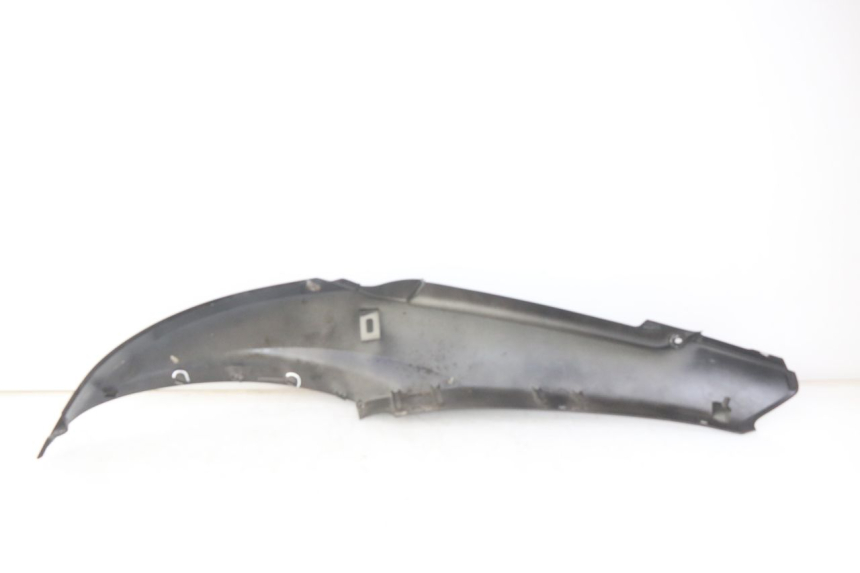 photo de RECHTER HINTERER KOTFLÜGEL YAMAHA HW XENTER 125 (2011 - 2017) - Oberflächenzustand und Material
