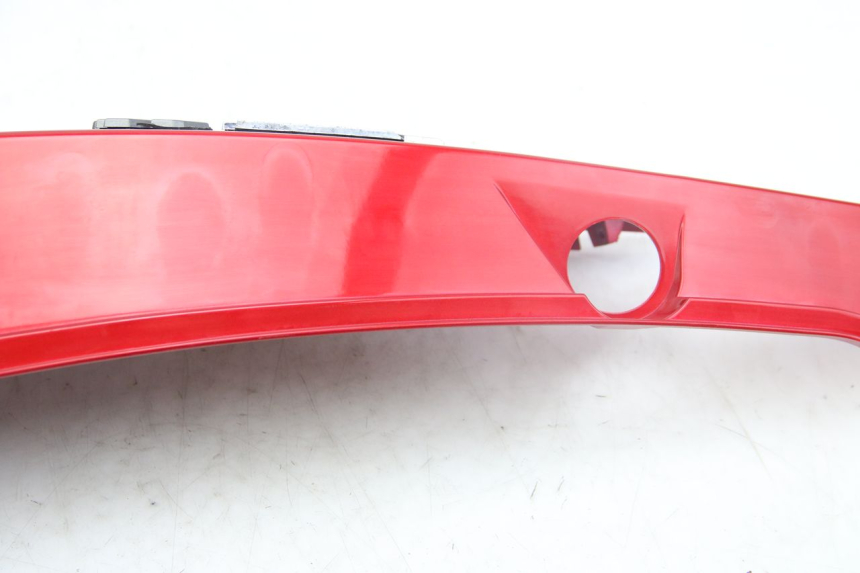 photo de RECHTER HINTERER KOTFLÜGEL SYM JET 4 4T 50 (2018 - 2021) - Details der Befestigungspunkte