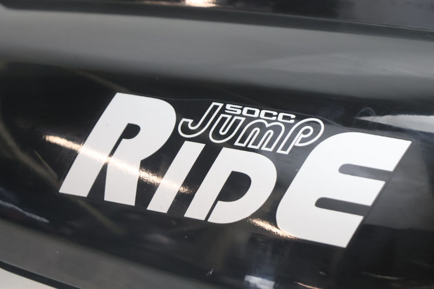 photo de VERKLEIDUNG HINTEN RECHTS RIDE JUMP 2T 50 (2012 - 2017) - Alternative Perspektive