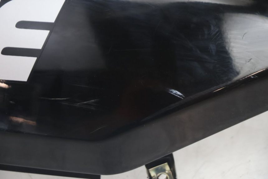 photo de VERKLEIDUNG HINTEN RECHTS RIDE JUMP 2T 50 (2012 - 2017) - Technische Nahaufnahme