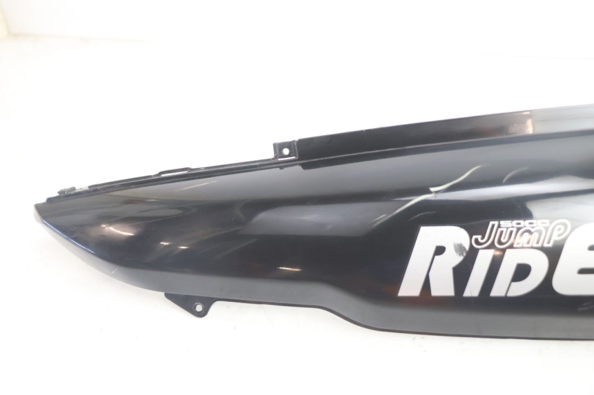 photo de VERKLEIDUNG HINTEN RECHTS RIDE JUMP 2T 50 (2012 - 2017) - Detailansicht des Bauteils