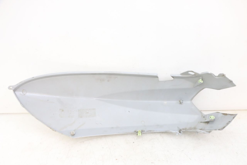 photo de VERKLEIDUNG HINTEN RECHTS PEUGEOT KISBEE 2T 50 (2018 - 2022) - Technische Nahaufnahme