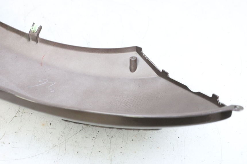 photo de VERKLEIDUNG HINTEN RECHTS PEUGEOT KISBEE 2T 50 (2010 - 2017) - Zoom auf Komponenten
