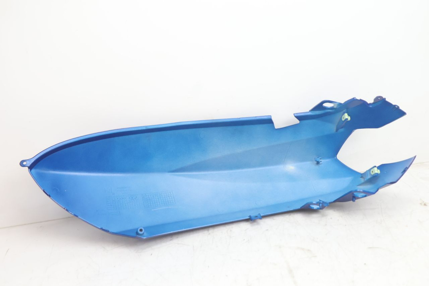 photo de VERKLEIDUNG HINTEN RECHTS PEUGEOT KISBEE 2T 50 (2018 - 2022) - Oberflächenzustand und Material