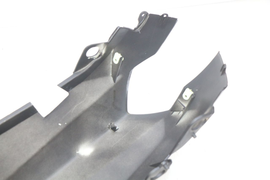 photo de RECHTER HINTERER KOTFLÜGEL PEUGEOT KISBEE 4T 50 (2010 - 2017) - Oberflächenzustand und Material