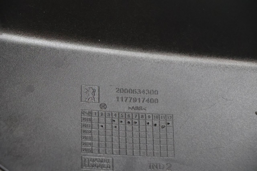 photo de RECHTER HINTERER KOTFLÜGEL PEUGEOT KISBEE 4T 50 (2010 - 2017) - Weitere Ansicht des Artikels