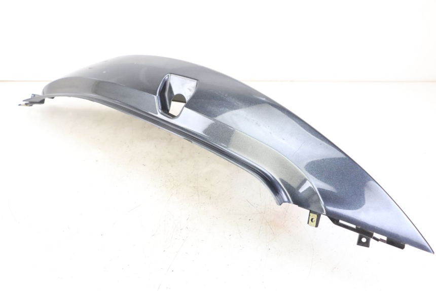 photo de VERKLEIDUNG HINTEN RECHTS KYMCO XCITING 500 (2007 - 2010) - Zoom auf Komponenten