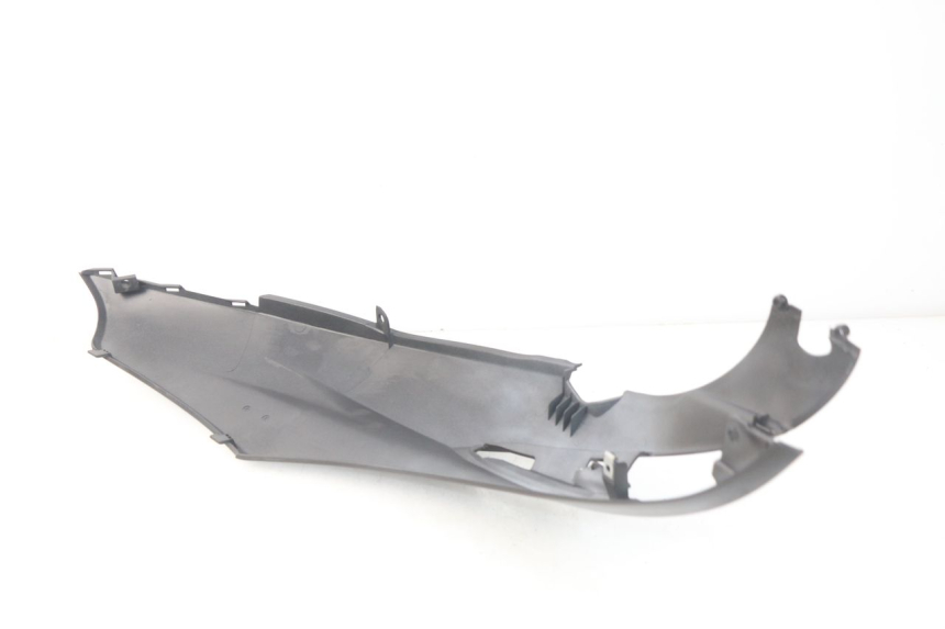 photo de RECHTER HINTERER KOTFLÜGEL PIAGGIO LIBERTY IGET 4T 50 (2015 - 2020) - Zoom auf Gebrauchszustand