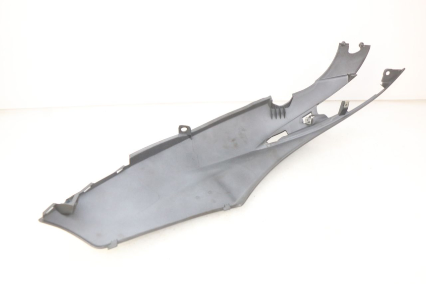 photo de RECHTER HINTERER KOTFLÜGEL PIAGGIO LIBERTY IGET 4T 50 (2015 - 2020) - Alternative Perspektive