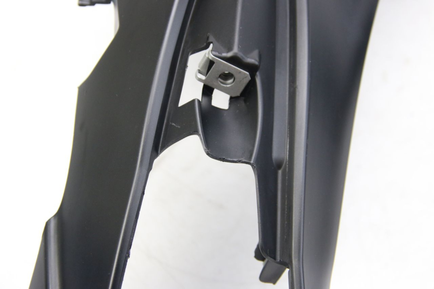 photo de RECHTER HINTERER KOTFLÜGEL PIAGGIO LIBERTY IGET 4T 50 (2015 - 2020) - Technische Nahaufnahme