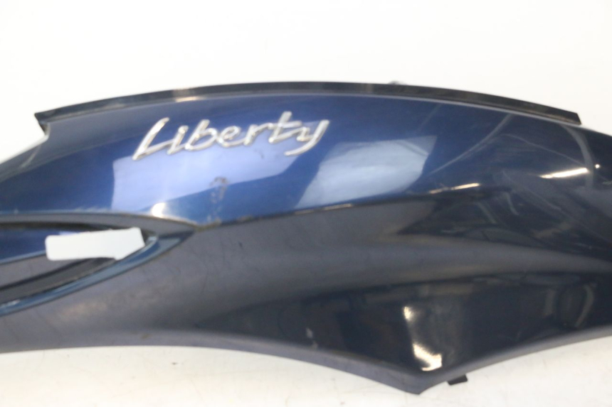 photo de RECHTER HINTERER KOTFLÜGEL PIAGGIO LIBERTY IGET 4T 50 (2015 - 2020) - Charakteristische Merkmale