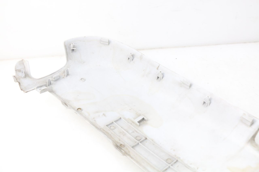 photo de VERKLEIDUNG HINTEN RECHTS KYMCO LIKE 2T 50 (2009 - 2018) - Zoom auf Gebrauchszustand