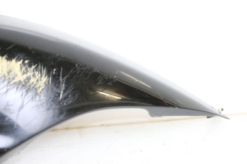 photo de VERKLEIDUNG HINTEN RECHTS MBK MACH G AC 50 (2002 - 2014) - Charakteristische Merkmale