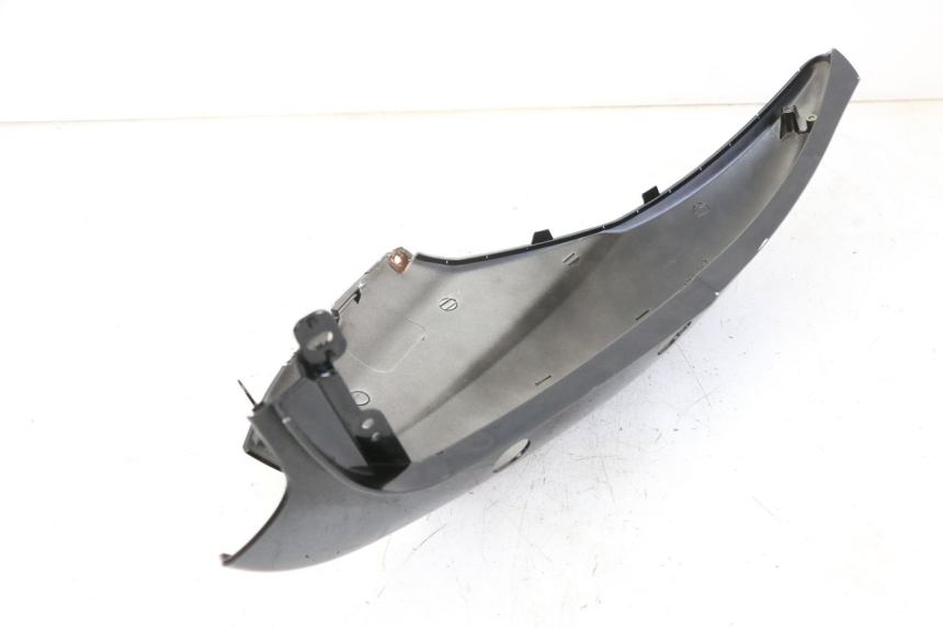 photo de VERKLEIDUNG HINTEN RECHTS MBK OVETTO ONE 2T 50 (2013 - 2017) - Zoom auf Gebrauchszustand